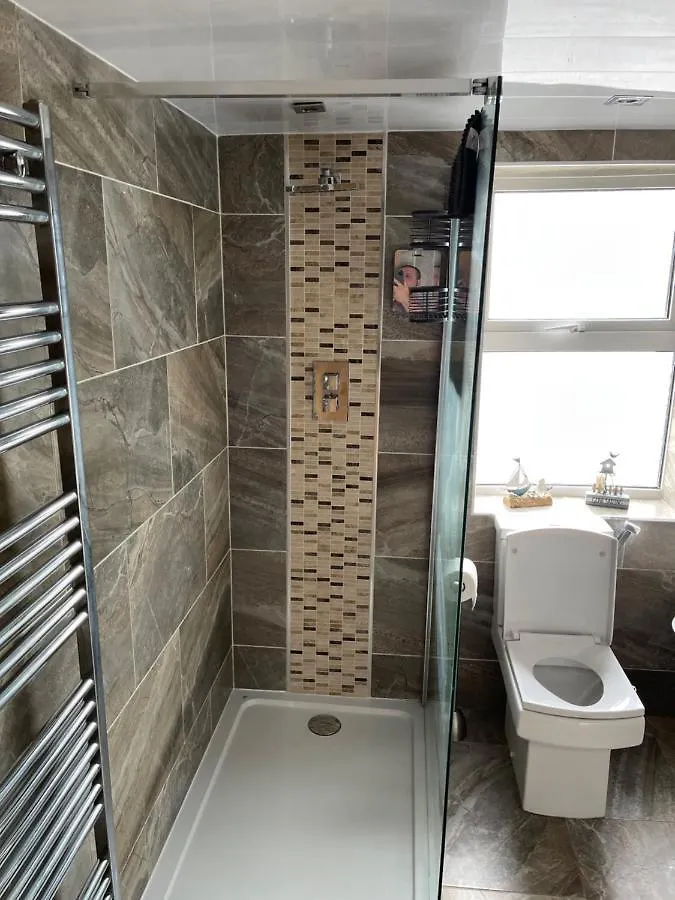 Appartement Harbour View Holiday Let - Entire 3 Bedroom Maisonette With Spectacular Harbour And Sea Front Views Sleeps 5 Bridlington