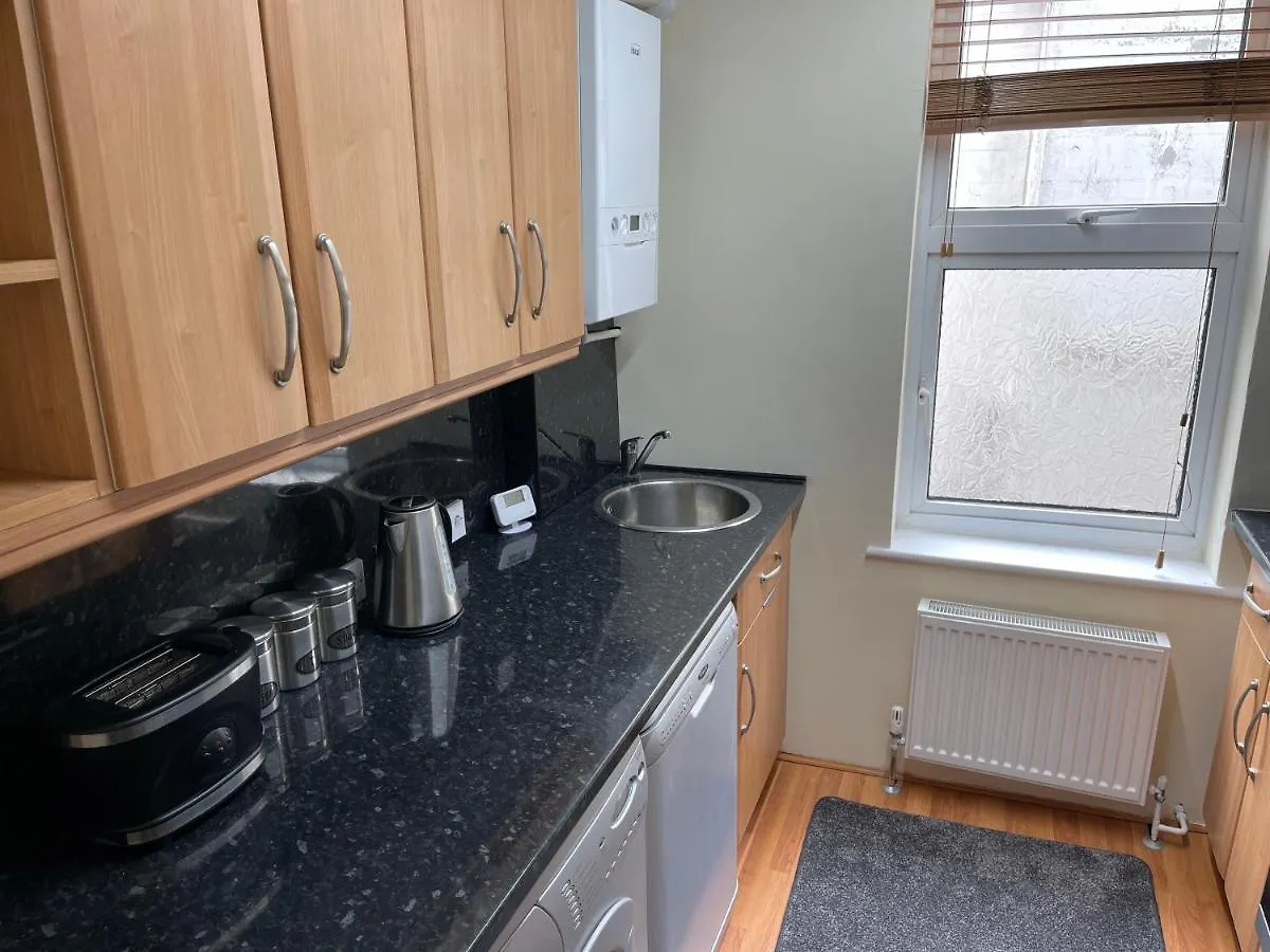 Appartement Harbour View Holiday Let - Entire 3 Bedroom Maisonette With Spectacular Harbour And Sea Front Views Sleeps 5 Bridlington