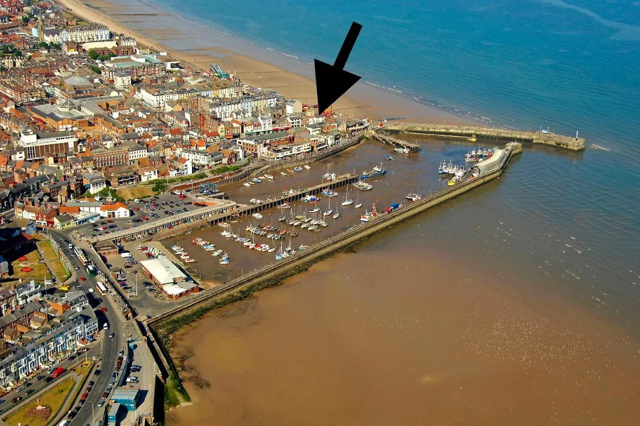 Apartamento Harbour View Holiday Let - Entire 3 Bedroom Maisonette With Spectacular Harbour And Sea Front Views Sleeps 5 Bridlington